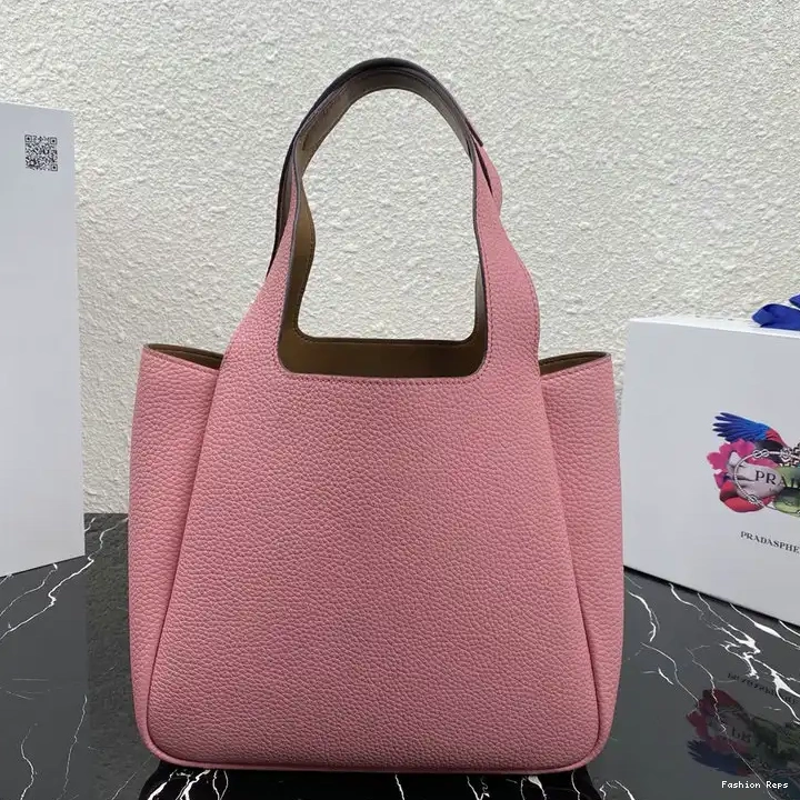 Fashion Reps 2204YA0049 Prada Bag 0510
